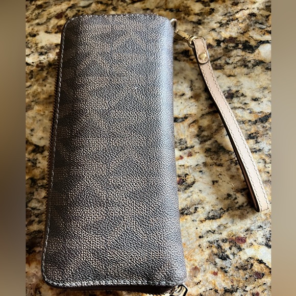 TWO- Michael Kors Large and Small Wallets! - Picture 3 of 16